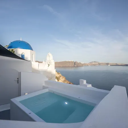 Three Domes Oia - An Iconic Collection Apartment Exterior photo