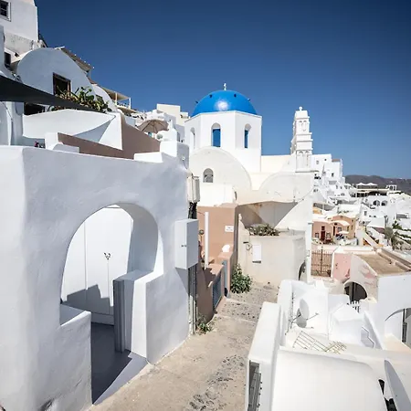 Three Domes Oia - An Iconic Collection Apartment Exterior photo