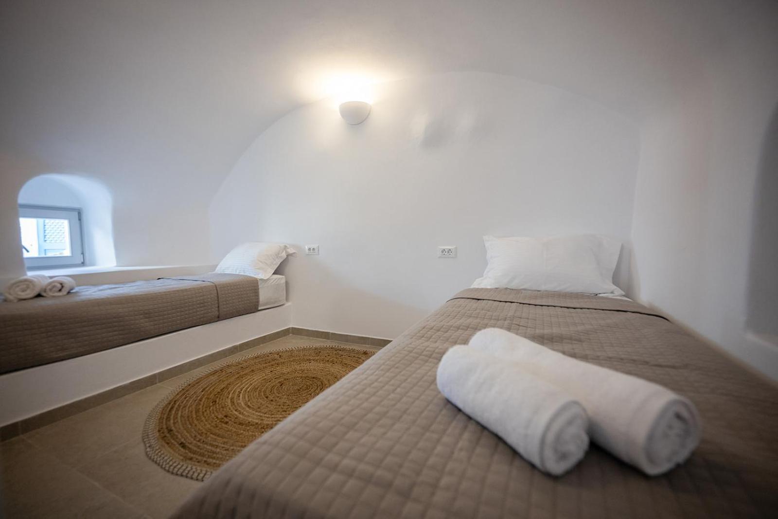 Three Domes - An Iconic Collection Oia (Santorini)